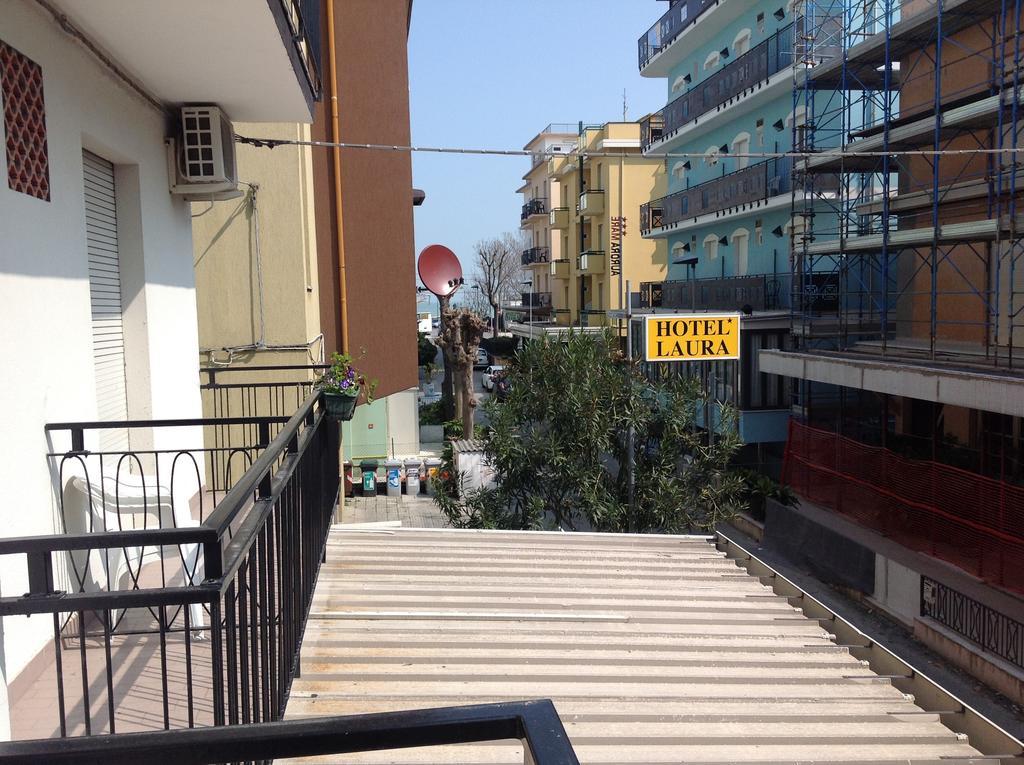 Hotel Laura Rimini Exterior foto