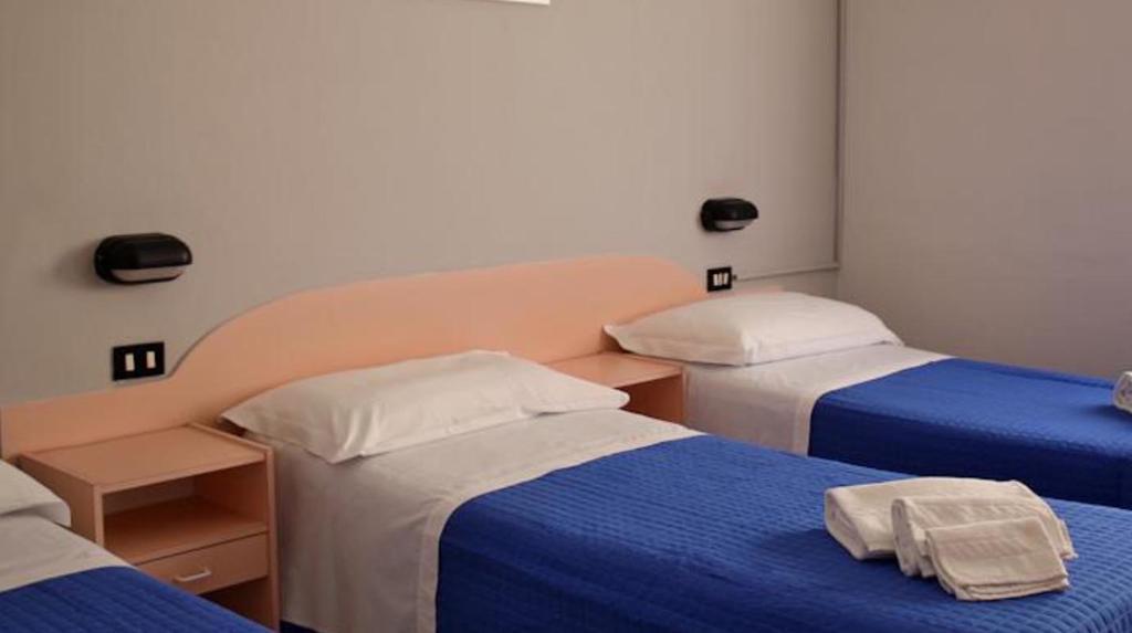 Hotel Laura Rimini Cameră foto
